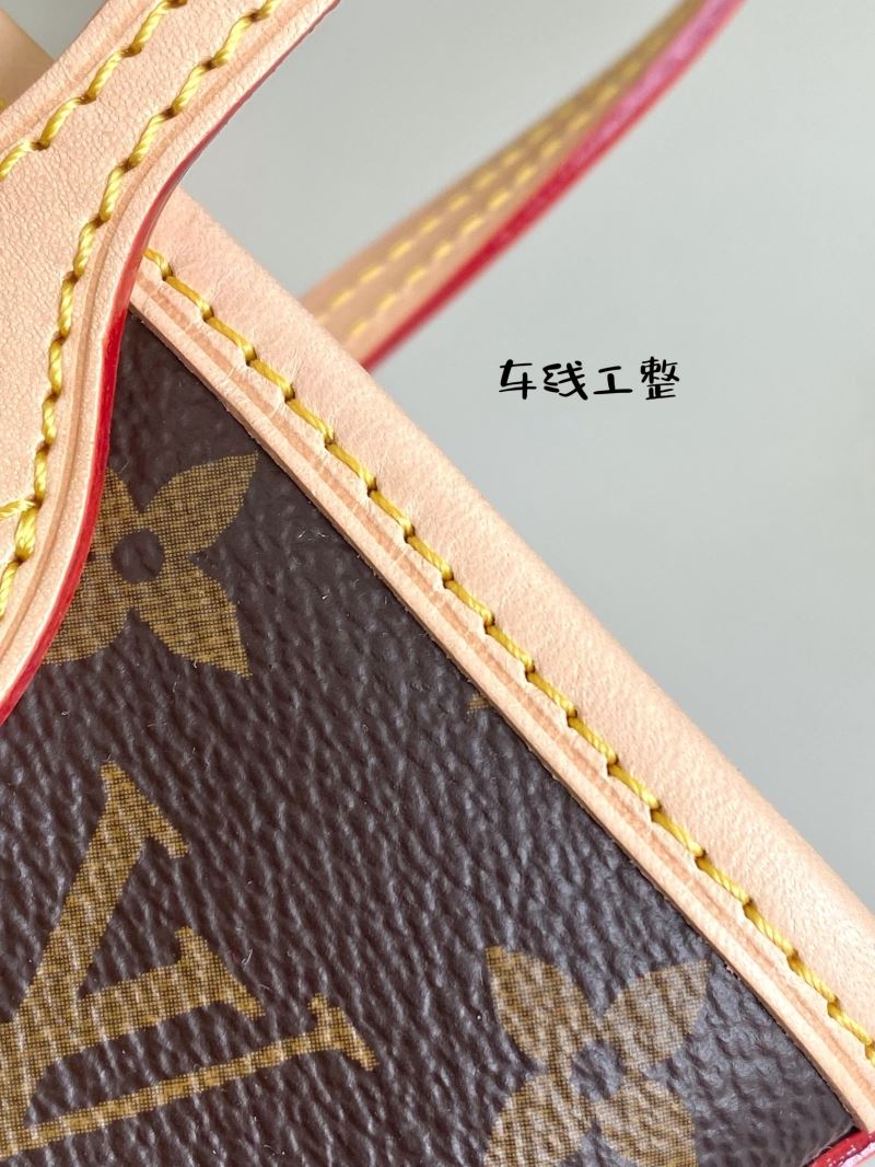 Louis Vuitton Shopping Bags